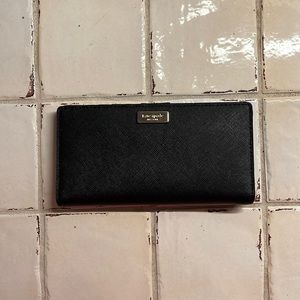 Kate Spade Slim Bifold Wallet